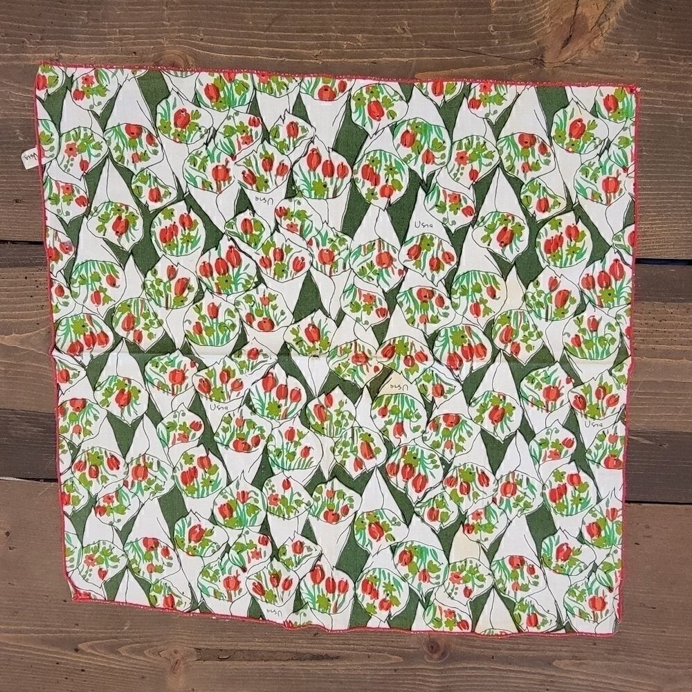 Rare Vintage Vera Neumann floral napkins set of 4